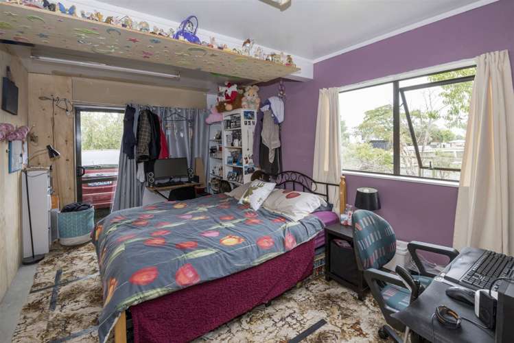 7 President Avenue Papakura_11