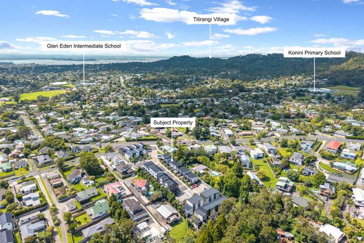 5 Tokai Place Glen Eden_13