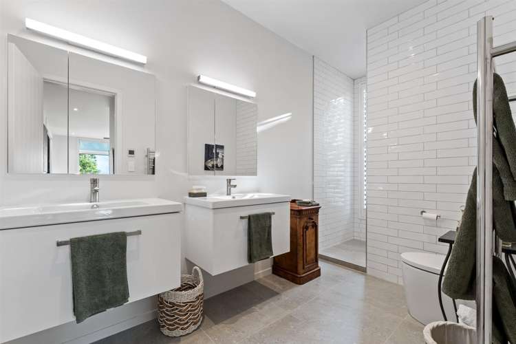 19 Kanuka Road Sandspit_23