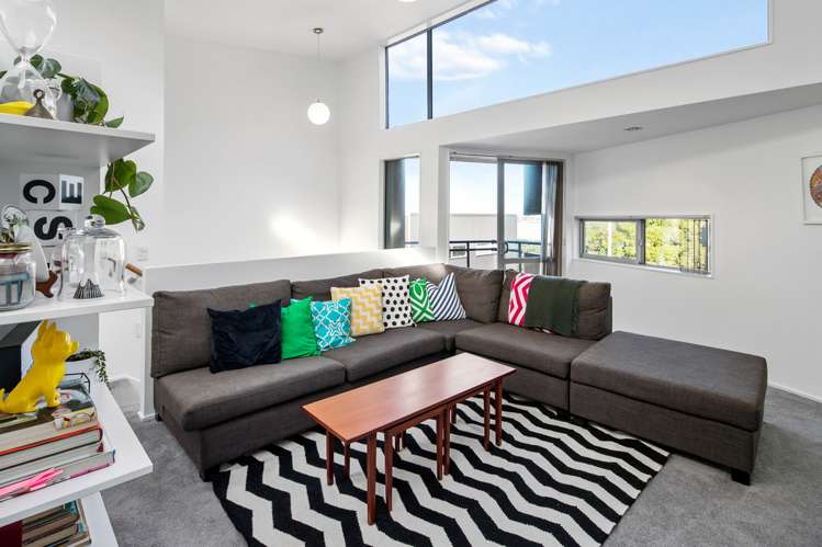 5/2 Onslow Road Khandallah_7