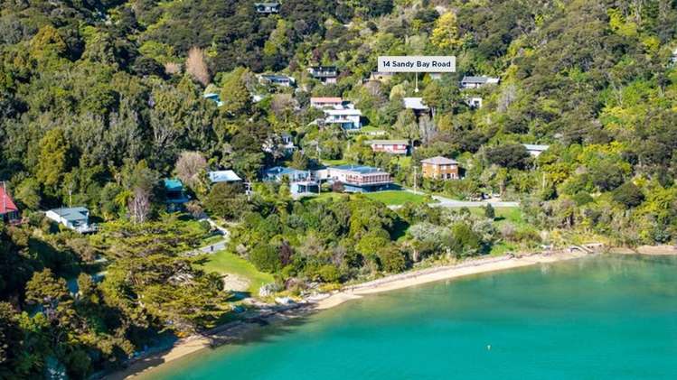 14 Sandy Bay Road_1