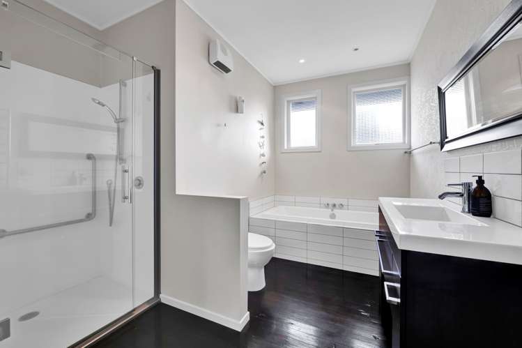 73 Ihaia Road Opunake_15