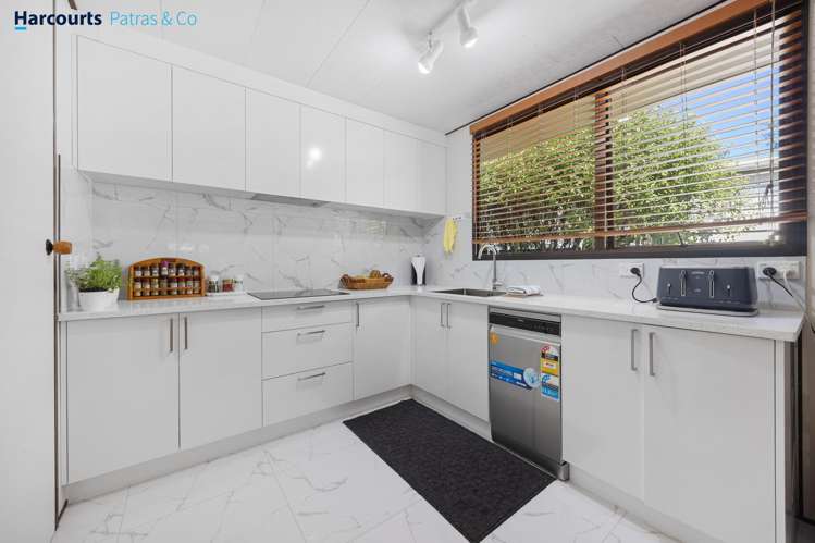 2/9 Portage Road Mt Wellington_5