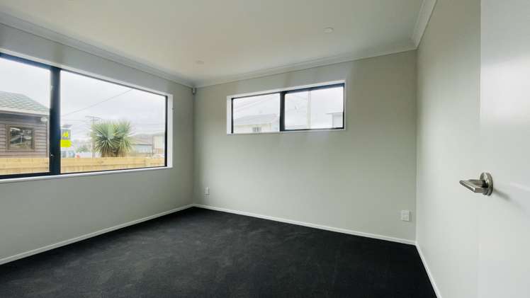 44a Phillip Street Johnsonville_7