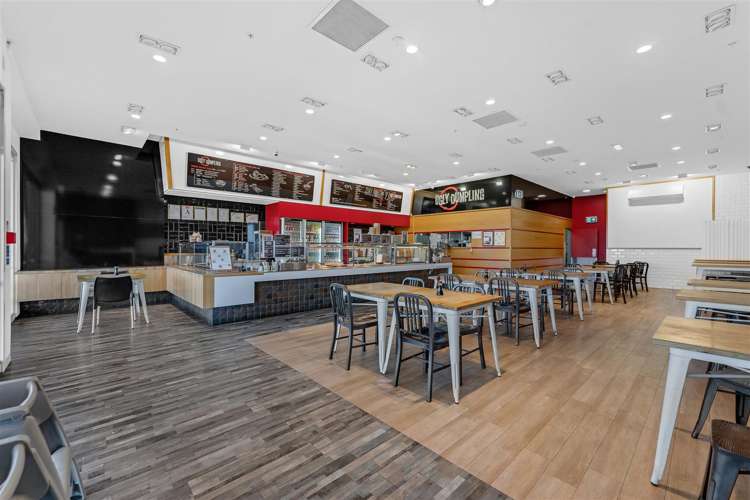 Shop 9, 1 John Goulter Drive Auckland Airport_1