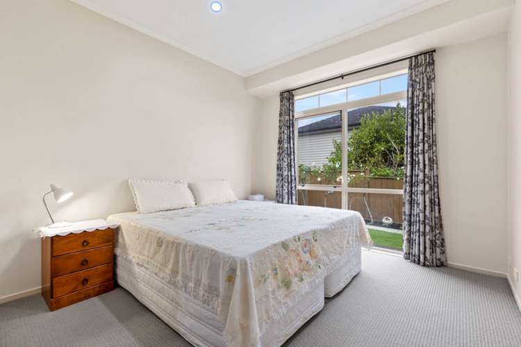 27 Amaretto Avenue Flat Bush_25