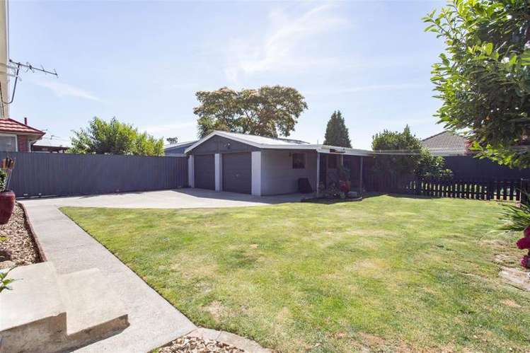 21 Oriana Crescent Hornby_15