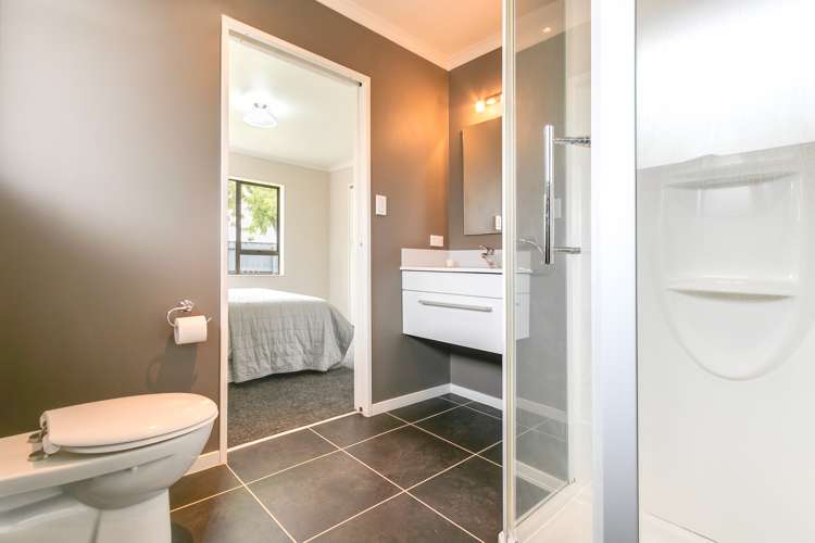 25 Avenue Road Greenmeadows_8