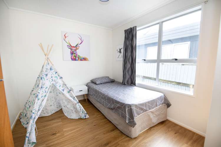 53 Lyttelton Crescent Tamatea_8