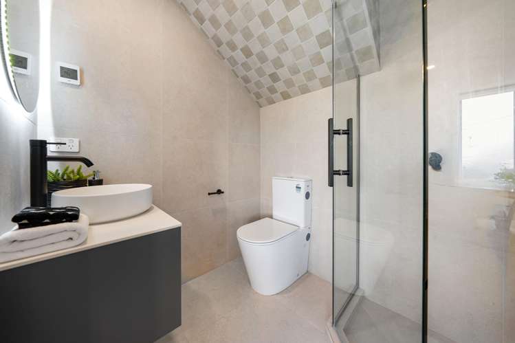 23a Carlisle Road Browns Bay_12