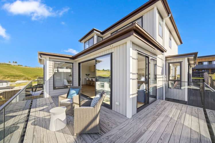 57 Matangi View Drive Orewa_28