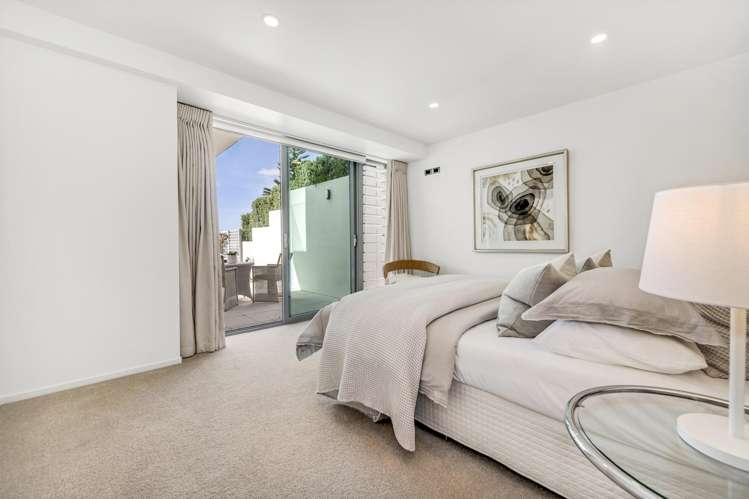 3/42 Bramley Drive Farm Cove_13