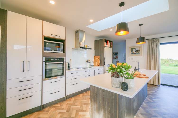 28 Golf Vue Place Castlecliff_1