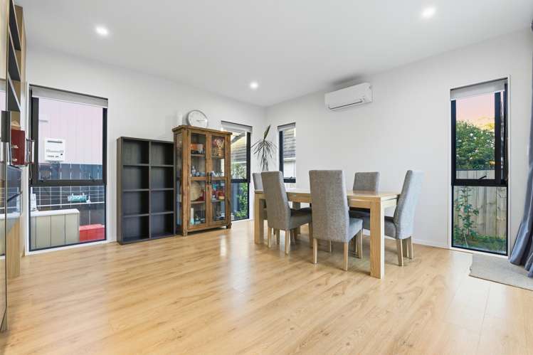 9A Penguin Drive Murrays Bay_28