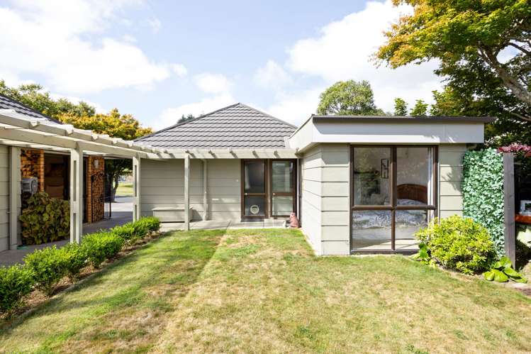 3 Sheridan Crescent Leamington_25