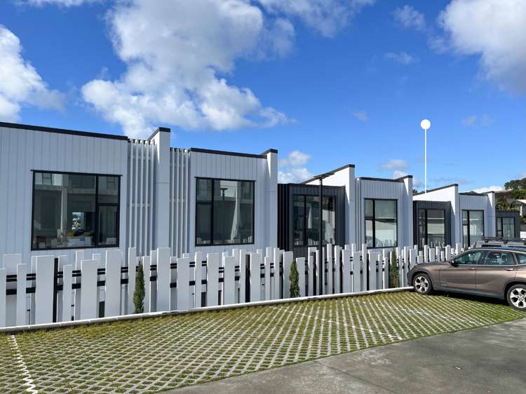 5/737 East Coast Road Browns Bay_11