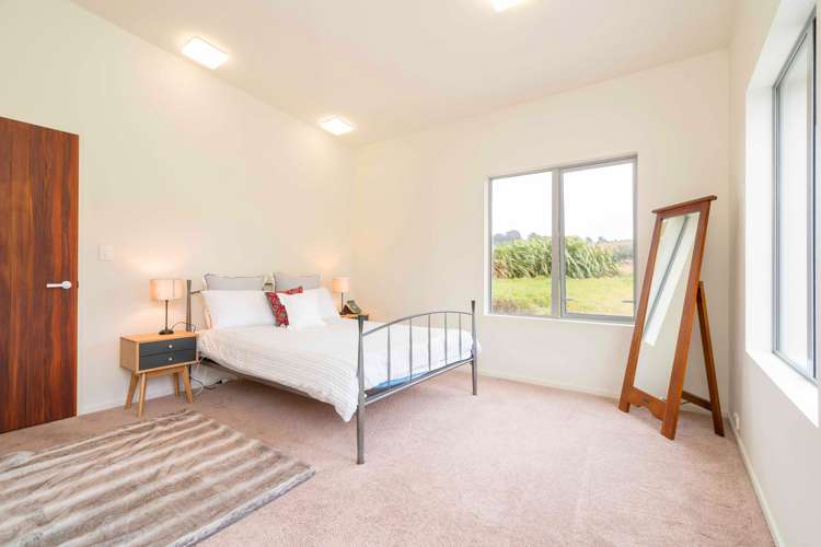 56 Seal Point Road Sandymount_12