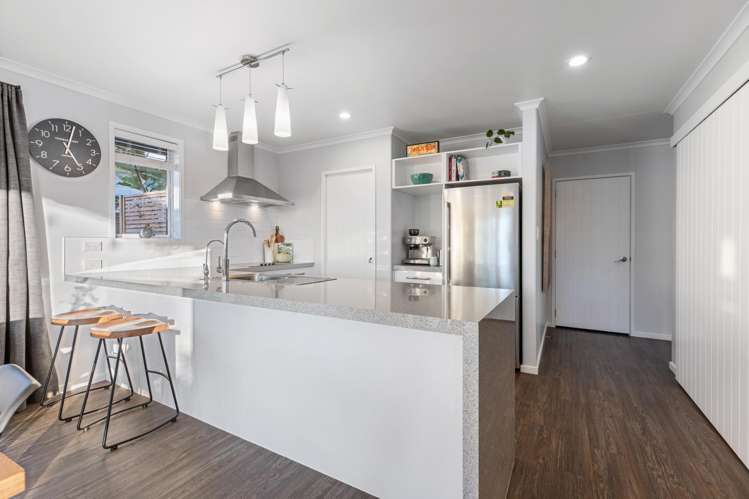 9 Bracken Mews Pyes Pa_10