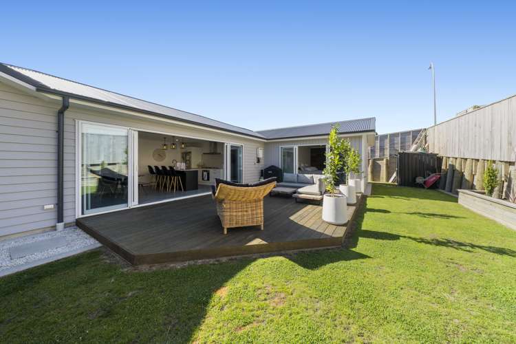 119 Melksham Drive Churton Park_18