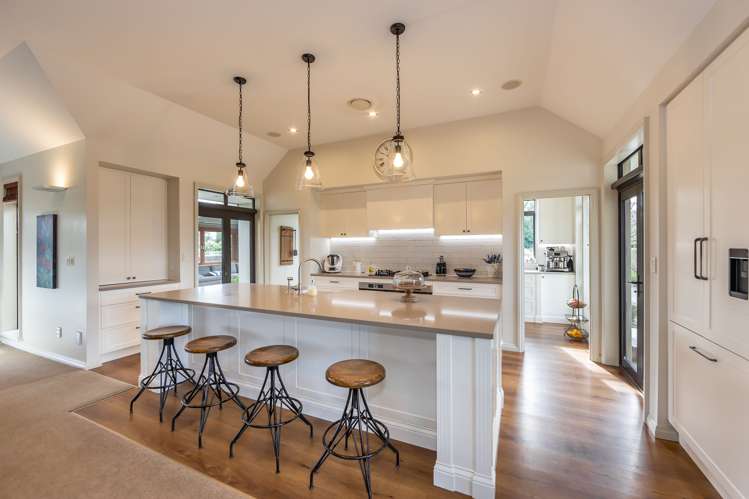 162 Burdons Road Burnham_25