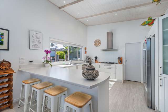 36 Oyster Drive Cooks Beach_3