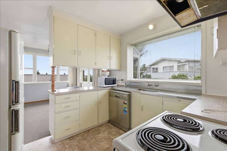 32 Coopers Road Gate Pa_5