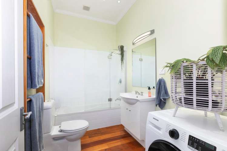 13 Milton Street Berhampore_11