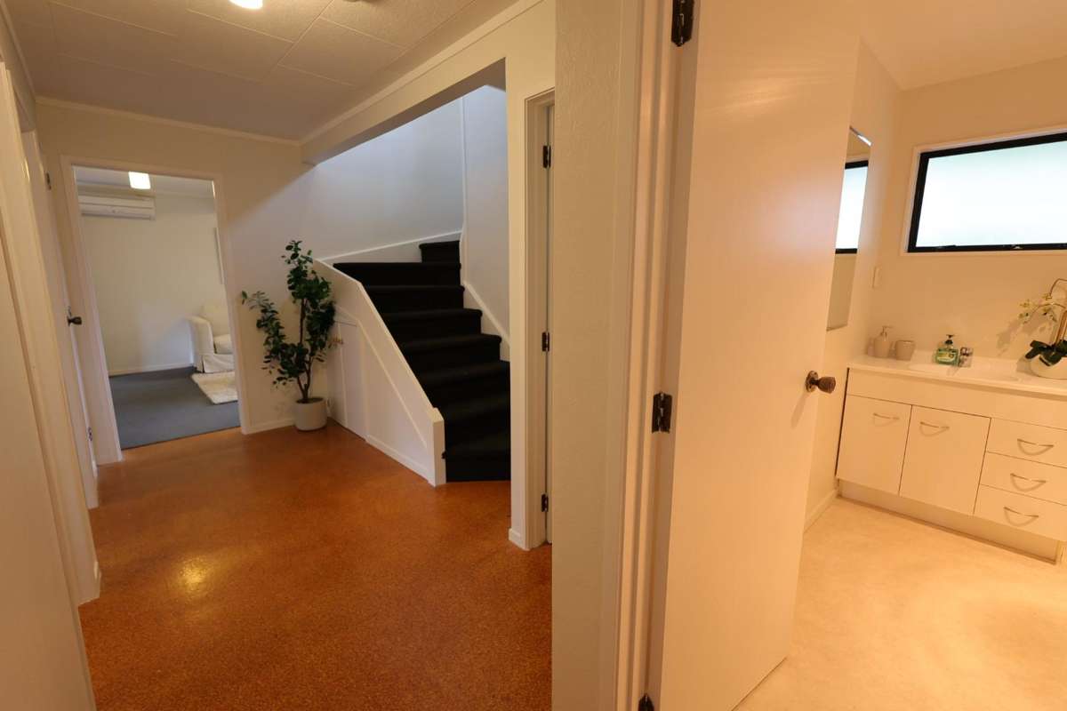 141 West Harbour Drive_1