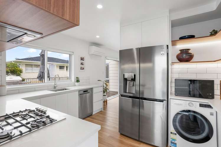 2/60 Chartwell Avenue Glenfield_10