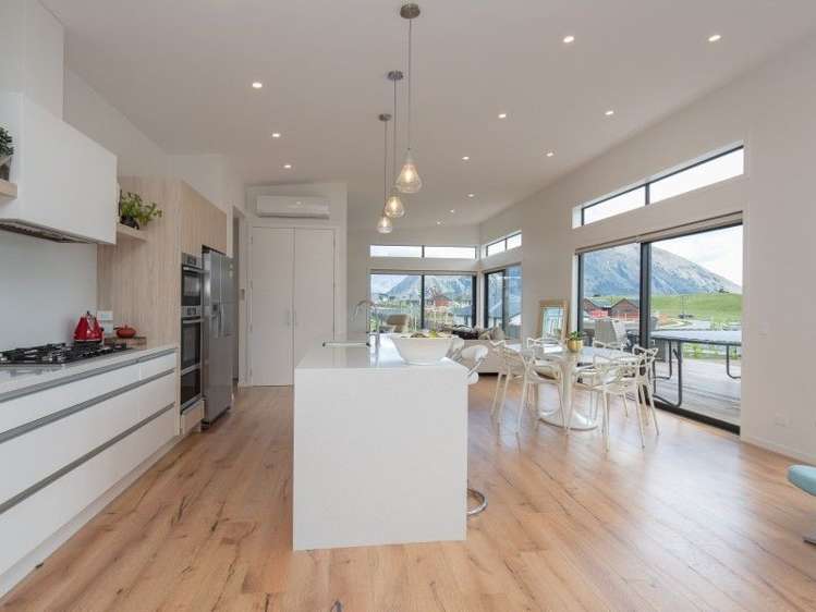 86 Infinity Drive Wanaka_5