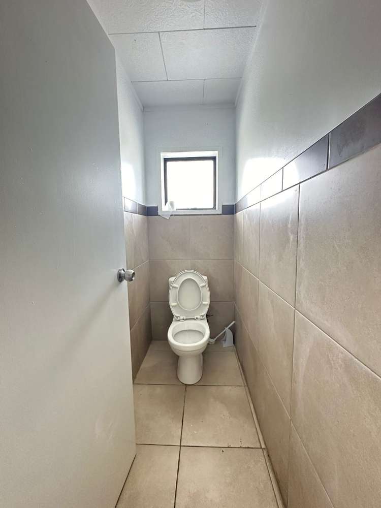 30 Royal Road Massey_15