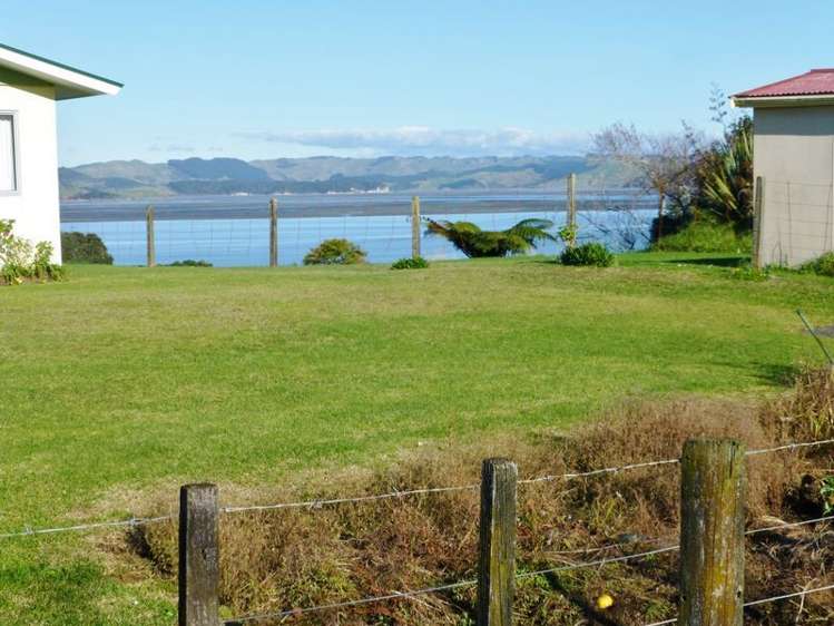 587 Waiwera Street Kawhia_6