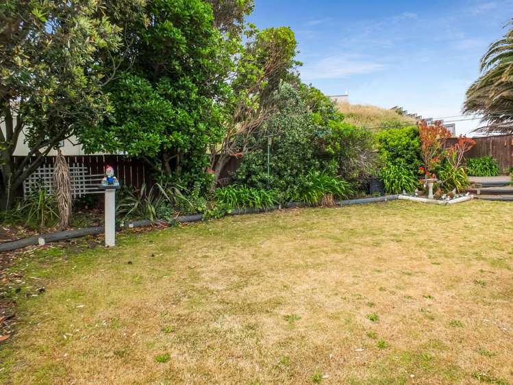 8B Andresen Street Foxton Beach_14