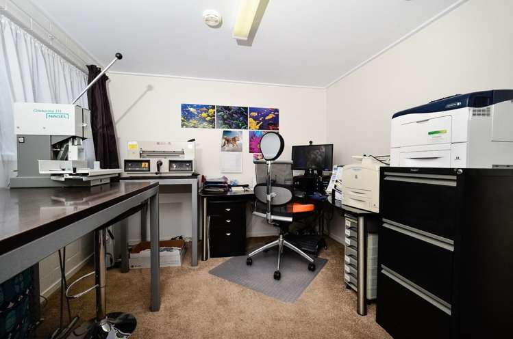 33 Kemp Road Massey_11