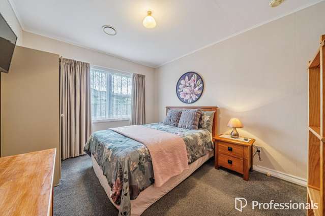10/1079 High Street Taita_2