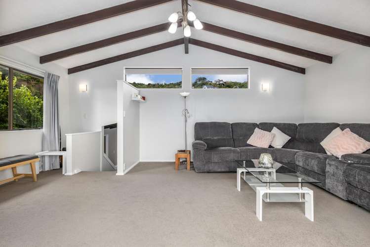 10 Spey Place Papakowhai_12