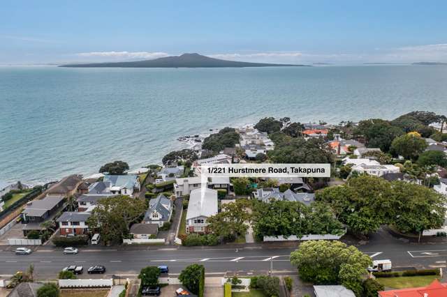 1/221 Hurstmere Road Takapuna_2