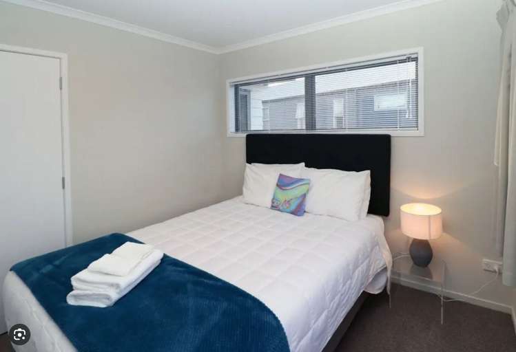 1/5 Jones Crescent Melville_14
