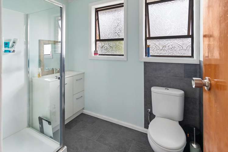 70 Old North Road Marchwiel_9