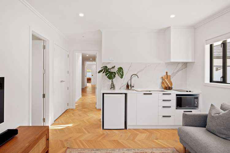 82 Scarlys Way Okitu_26