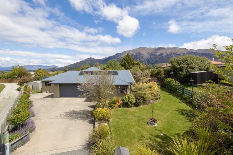 3 Mary Lane Lake Hawea_32