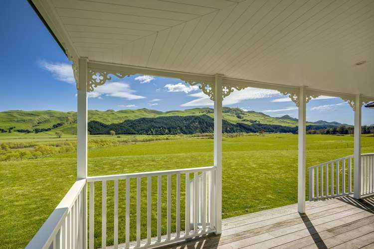 320 Rochfort Road Kahuranaki_10
