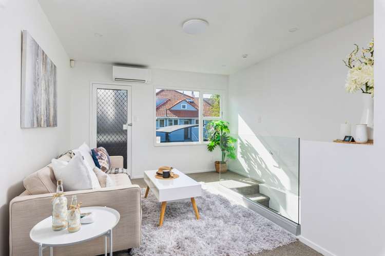 4/28 Willcott Street Mount Albert_4