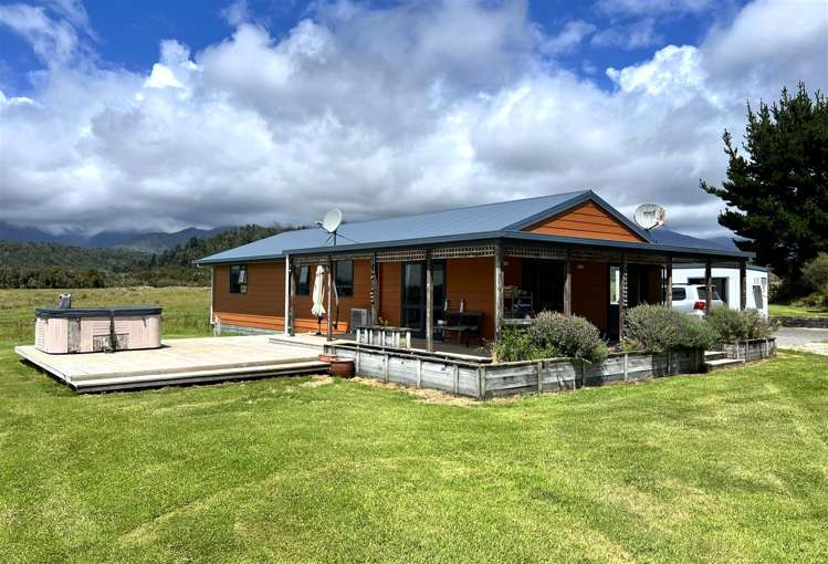 8026 State Highway 6 Charleston_2