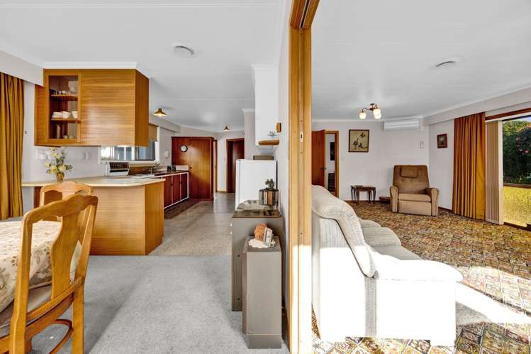 84 Domett Street Opunake_7