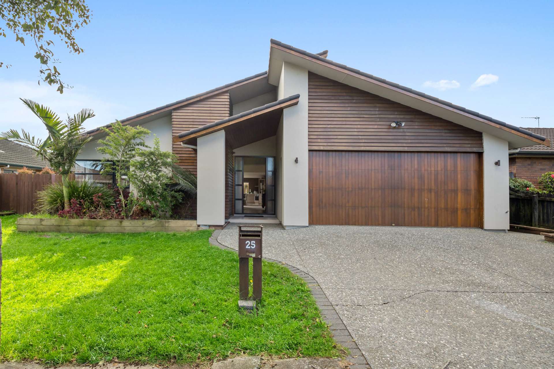 25 Erne Crescent East Tamaki_0