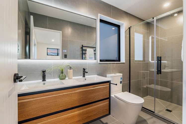 105 Skulander Crescent Millwater_19