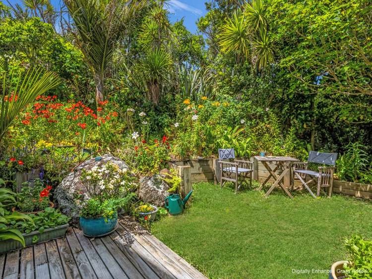117 Seaview Road Piha_23