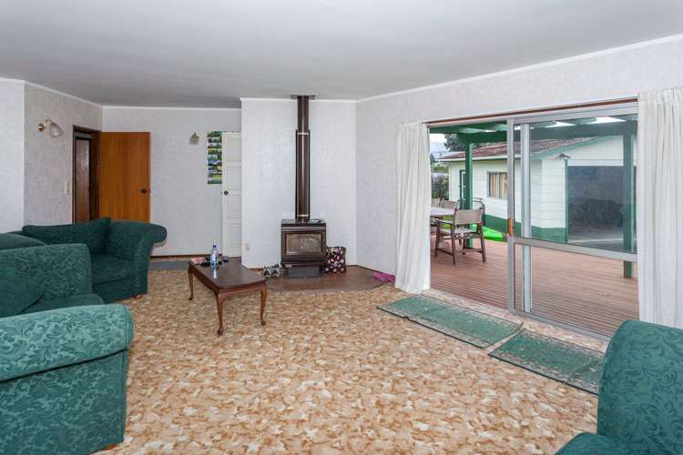 401 Sylvia Road Whangamata_5