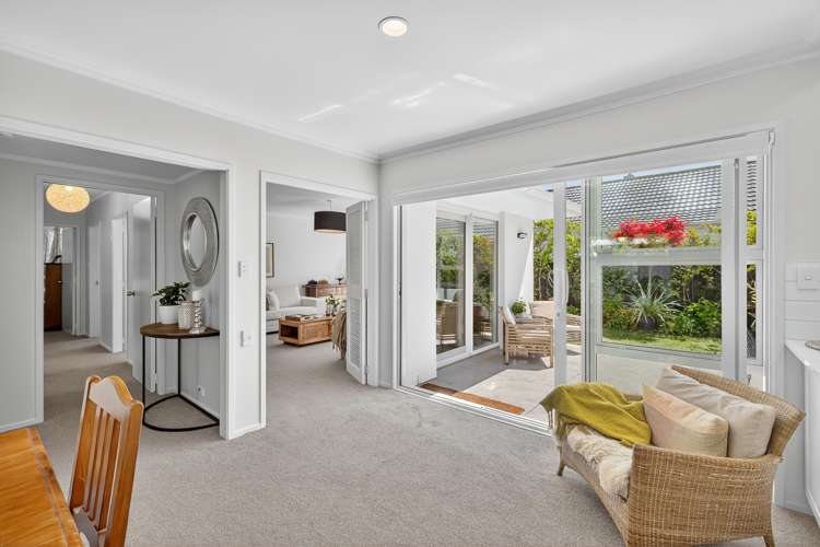 2/83 Winchester Street Merivale_12